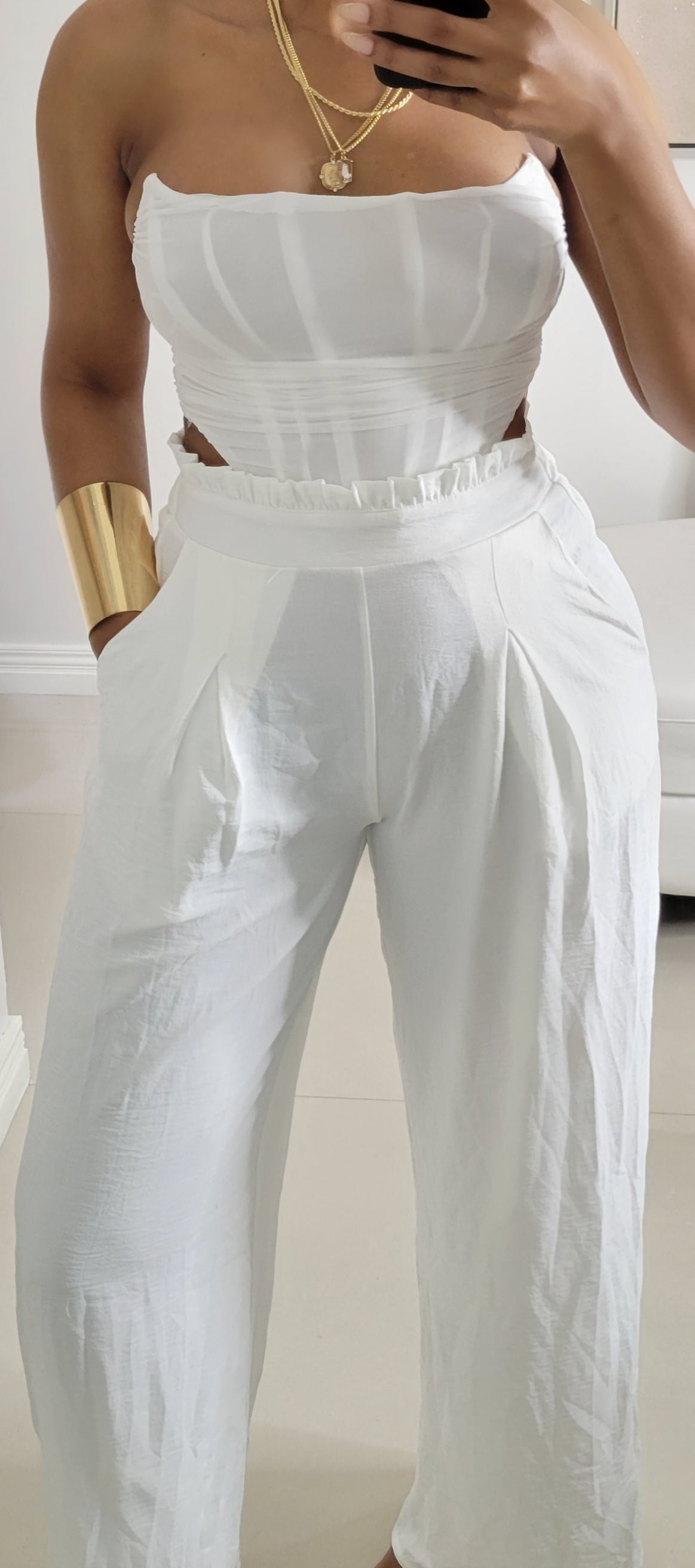 Elastic waist comfy white pants